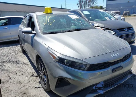 2022 Kia Forte Lxs из США, поврежденный, VIN 3KPF24AD0NE461033